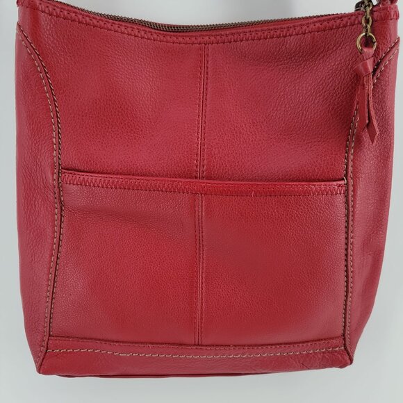 ❤️ The Sak Red Leather Crossbody – Soft, Functional & Beautifully Made - Picture 5 of 8